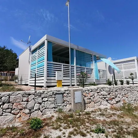 White-pearl Mobile-home *