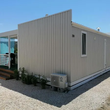 White-pearl Mobile-home Ferienhaus Jezera